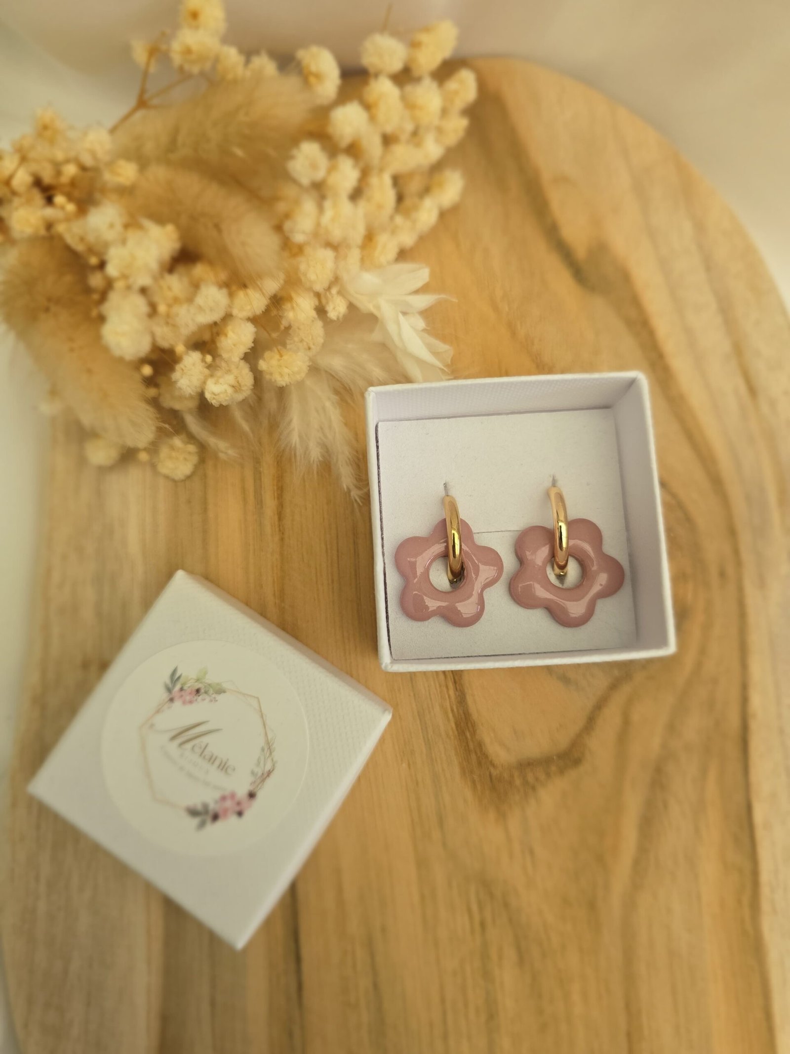 1000071806 pampilles fleur rose poudré pour créoles boucles d’oreilles