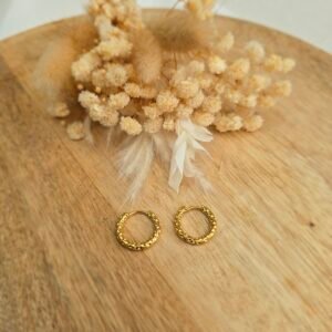 Créoles Martelées dorée 16 mm