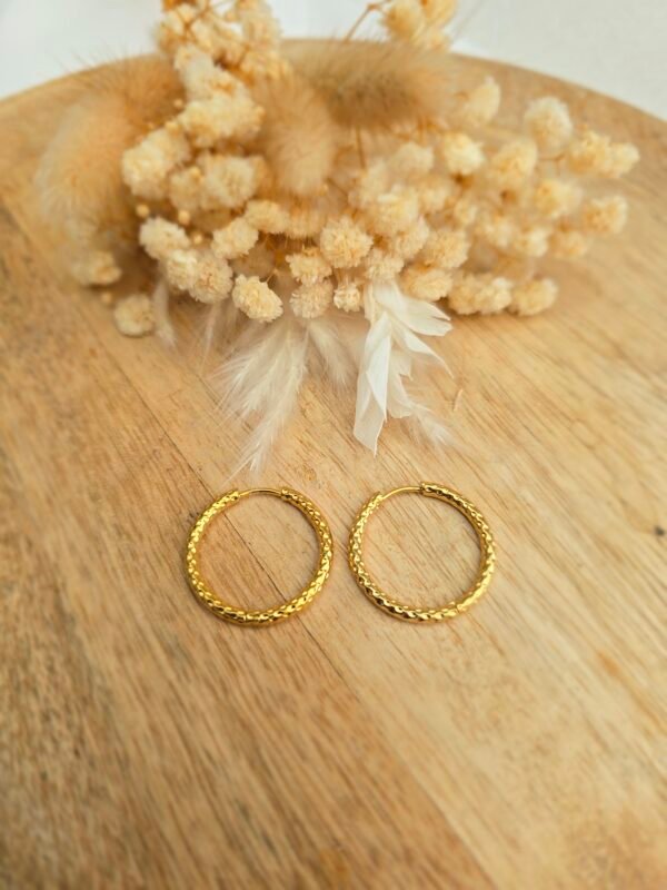 Créoles Martelé Dorée 24 mm