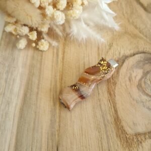 Barrette à cheveux ondulée effet écaille marbrée avec éclats dorés