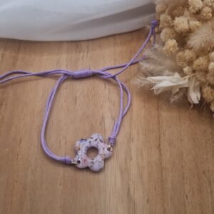 Bracelet Léana Lilas violet avec fleur en pâte polymère
