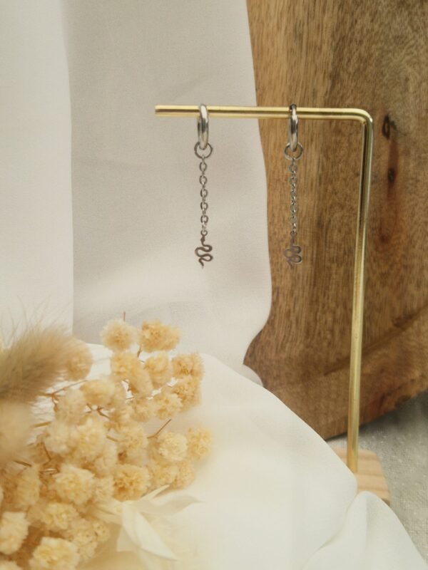 Boucles d’oreilles pendantes Serpent en acier inoxydable – Bijou symbolique sans nickel